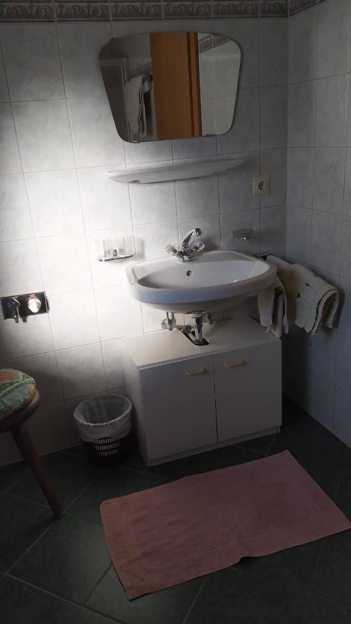 Aue, Ferienwohnung Tux Dış mekan fotoğraf